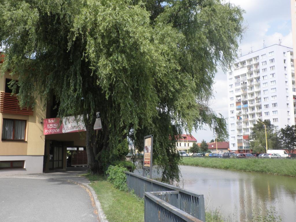 Hotel Rokoko Кошице Экстерьер фото