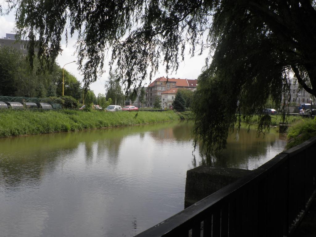 Hotel Rokoko Кошице Экстерьер фото