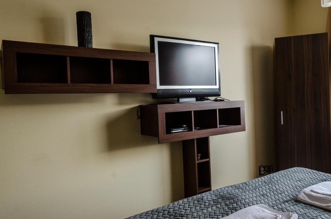 Hotel Rokoko Кошице Экстерьер фото